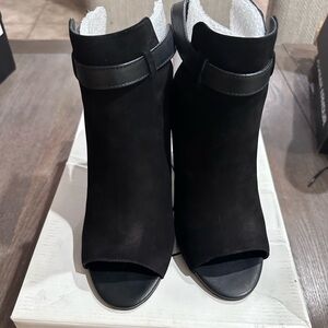 Steve Madden Carnabi Shoes